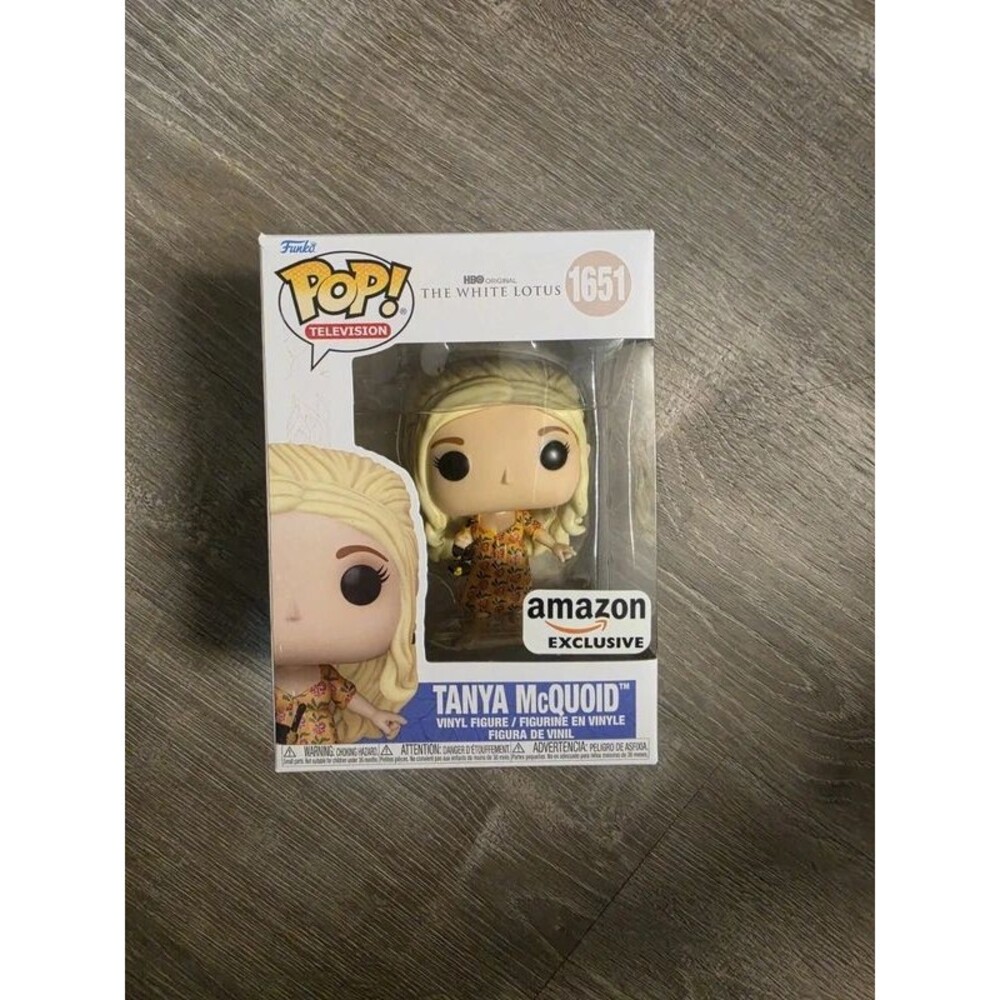 Funko Pop TV White Lotus Tanya McQuoid Boat Amazon Exclusive Collectable